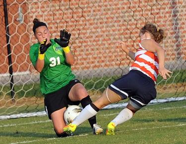 C-N heads to Anderson for final regular season game