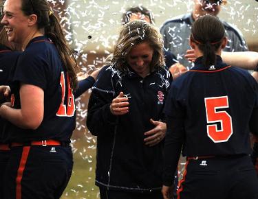 Kazee-Hollifield tabbed for SAC Hall of Fame
