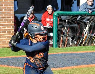 Lockett&rsquo;s hot bat leads Eagles to split with Cobras