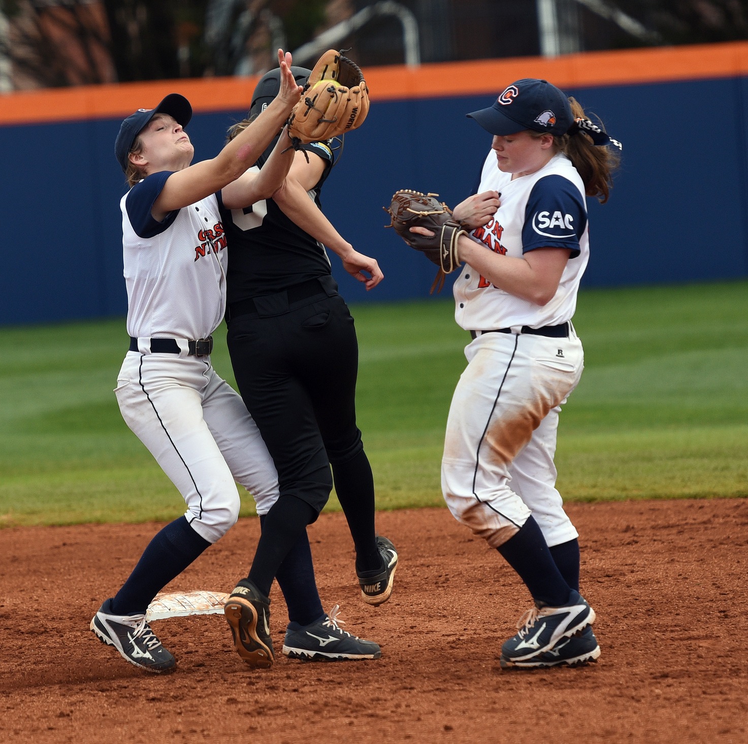 Error-prone Eagles salvage split against Georgia College