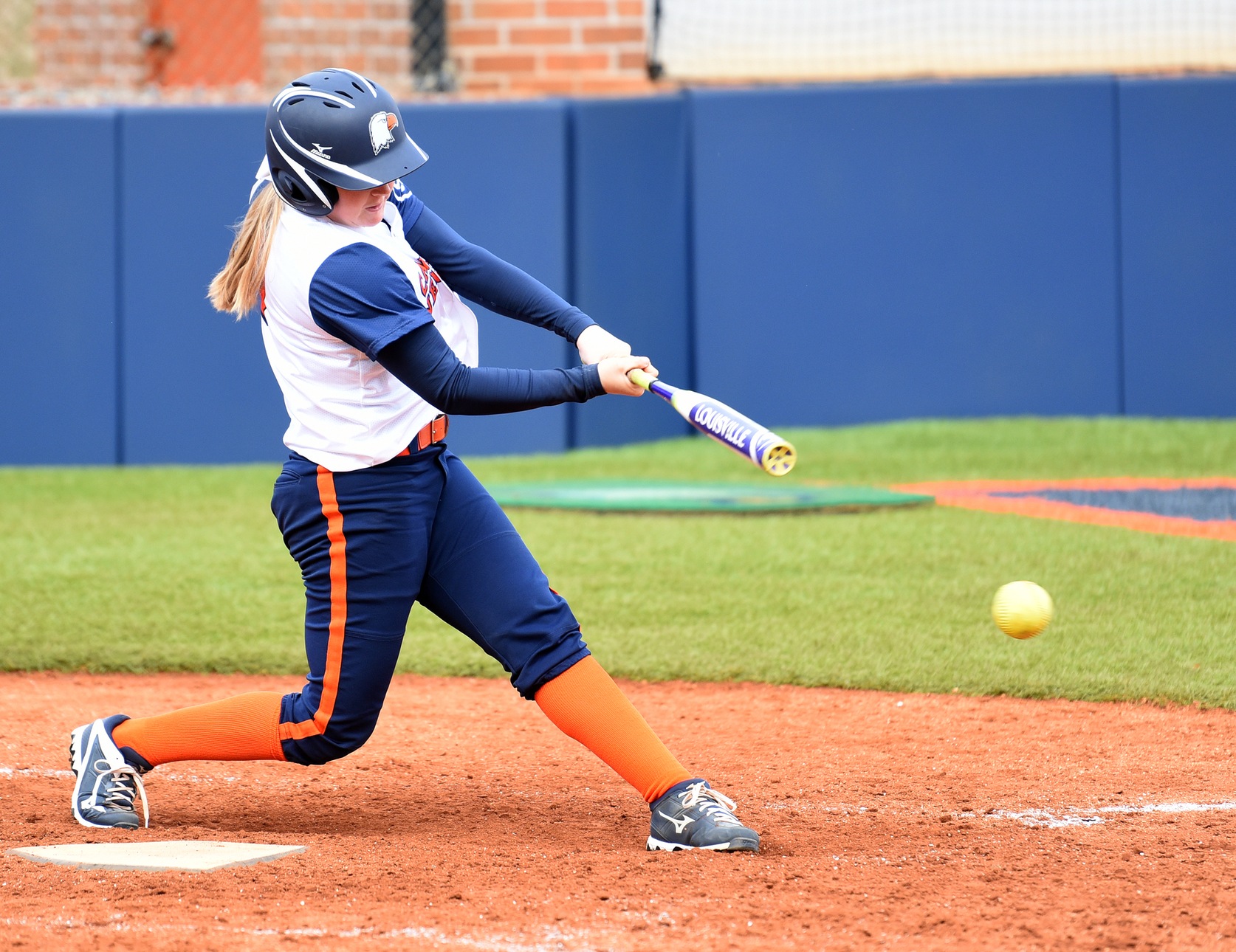 Hot-hitting Saints sweep past Eagles to begin spring break road trek
