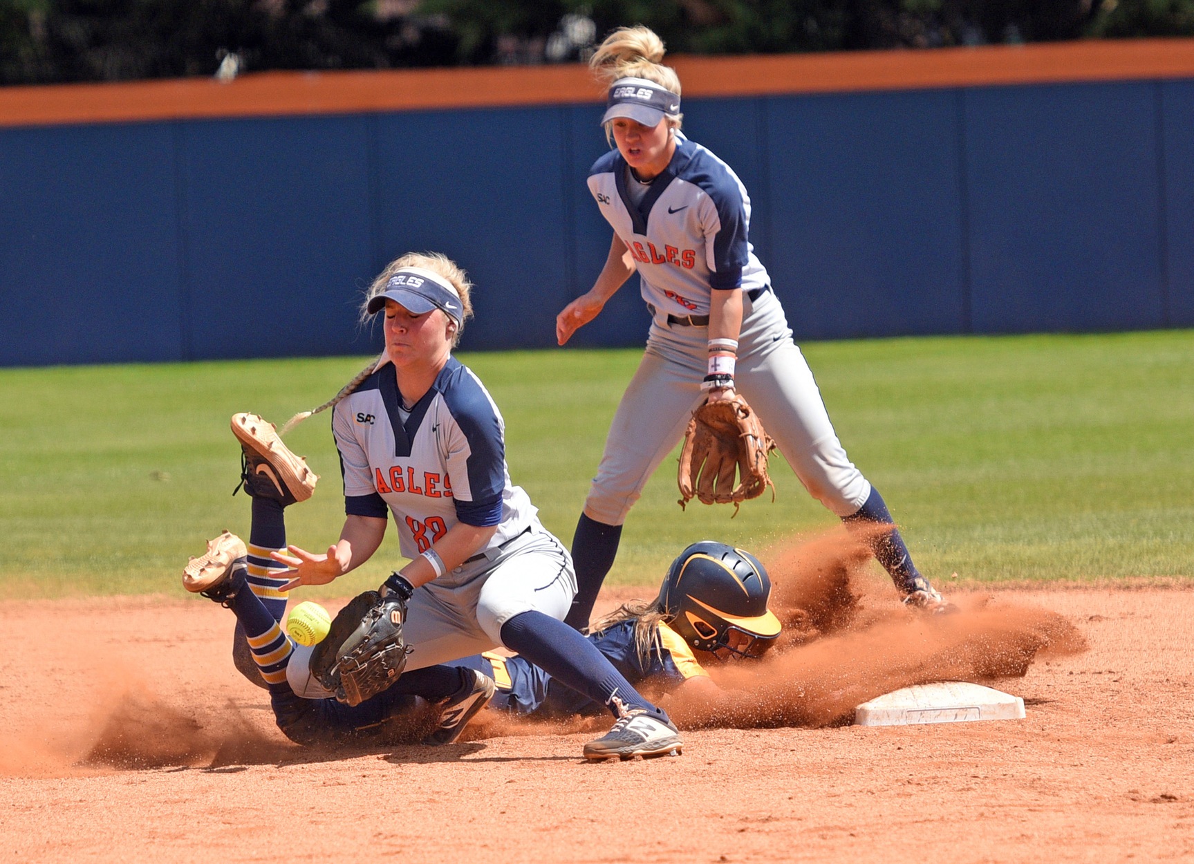 No foolin&rsquo;, Eagles tangle with Pioneers Tuesday