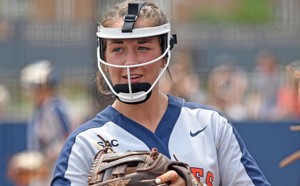 Graves announces Rager as new softball graduate assistant coach