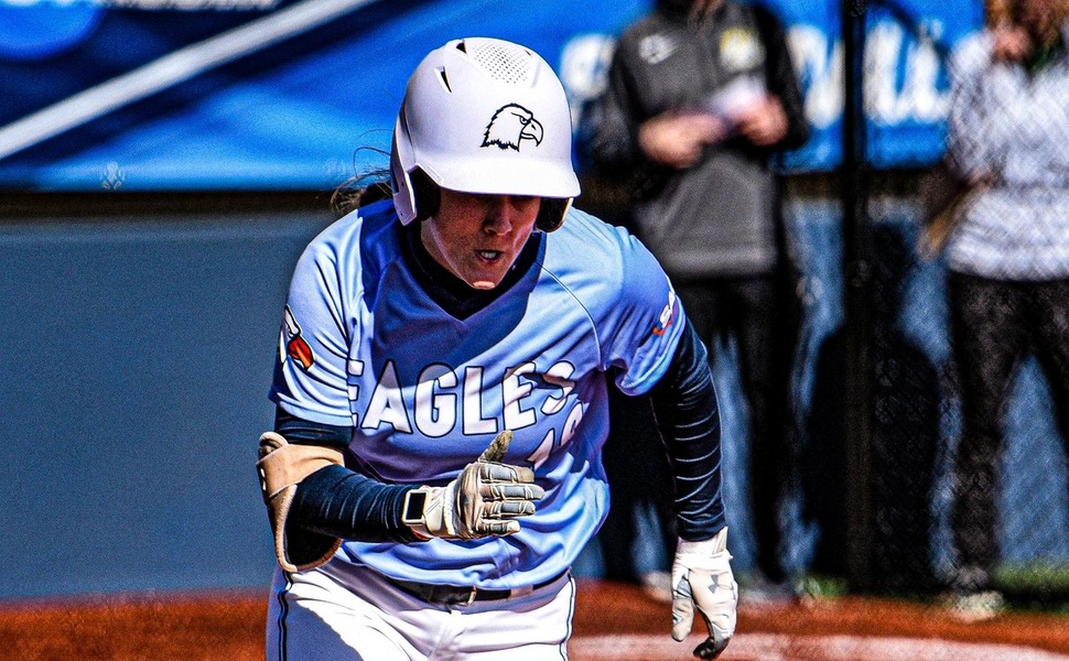 Carson-Newman splits two wild extra-innings games at Charger Chillout