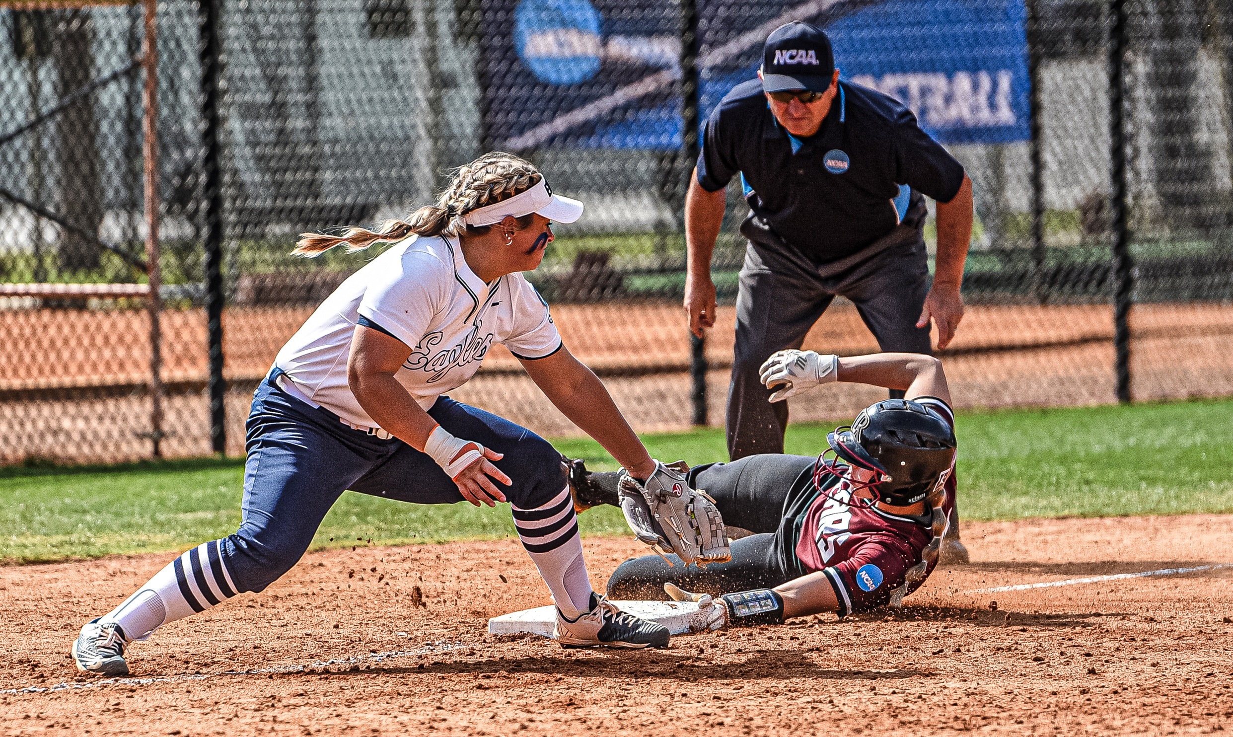 Rally comes up short against No. 25 LR in regional opener