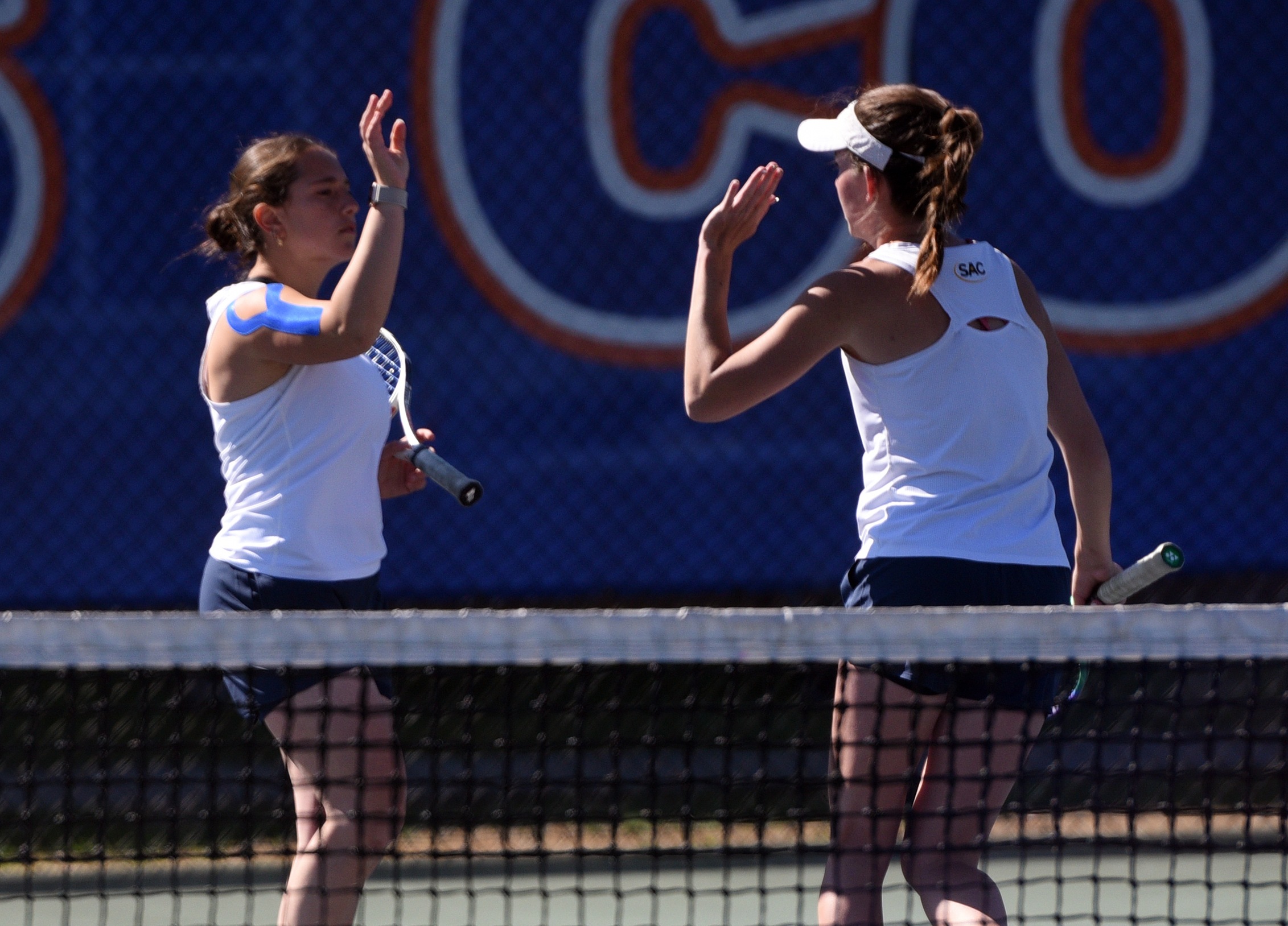 No. 50 Lady Eagles Sweep Up Railsplitters