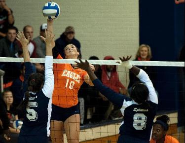 Senior day for Schultz part of season finale for volleyball
