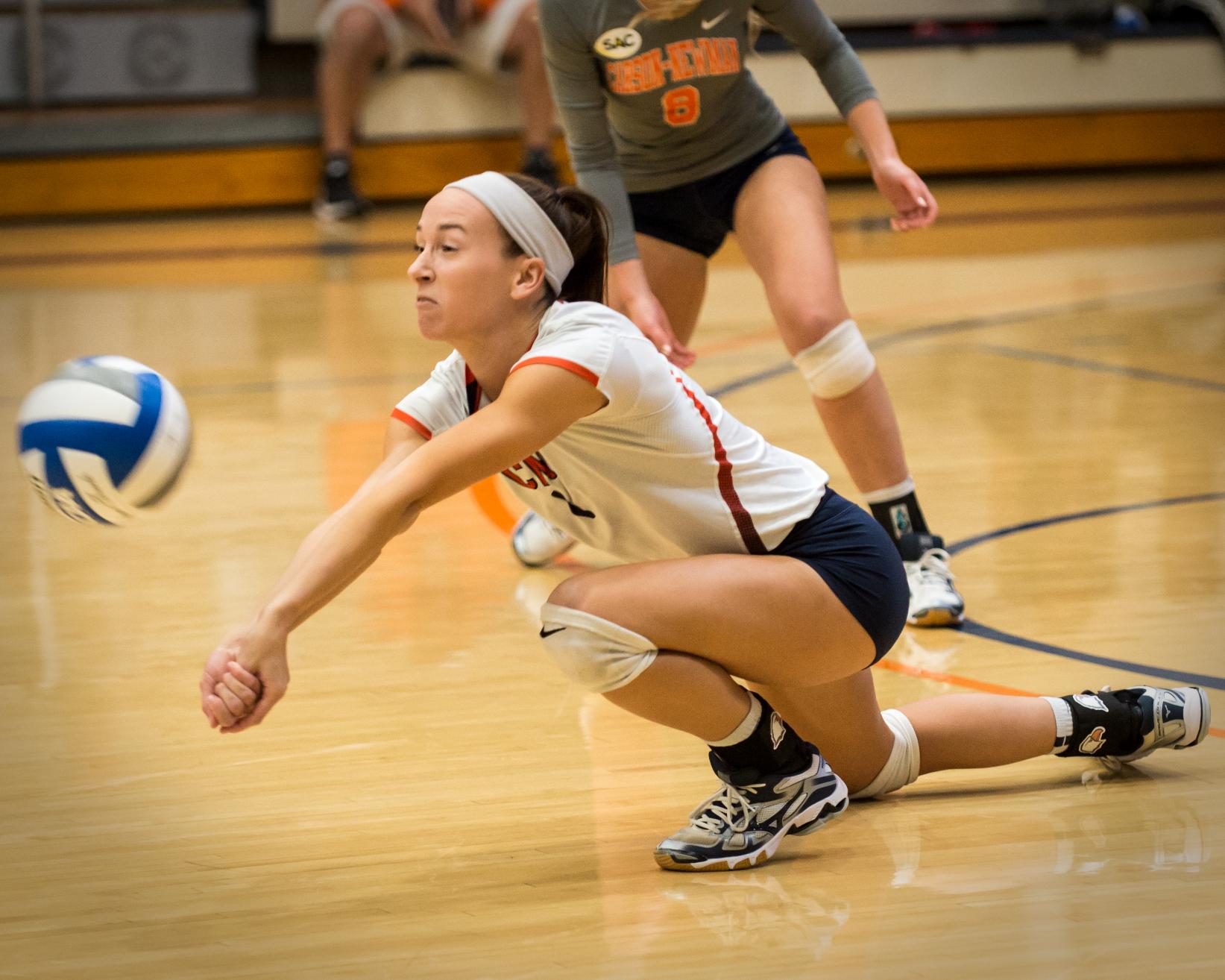 Royals conquer Eagles&rsquo; early spark in four-set win