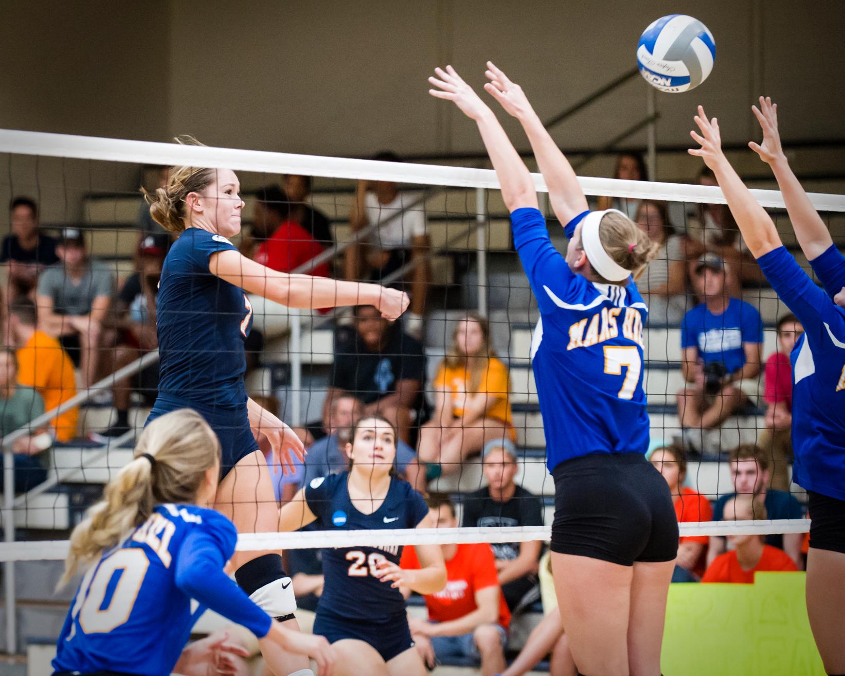 Wolves score sweep of Eagles