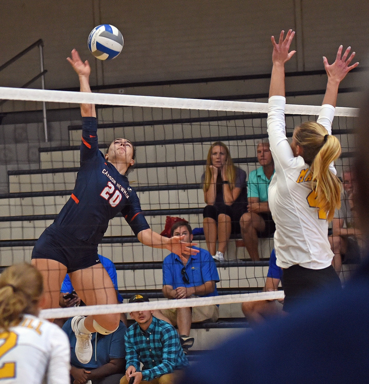 Streeter, balanced offense highlight C-N&rsquo;s five-set loss to Queens