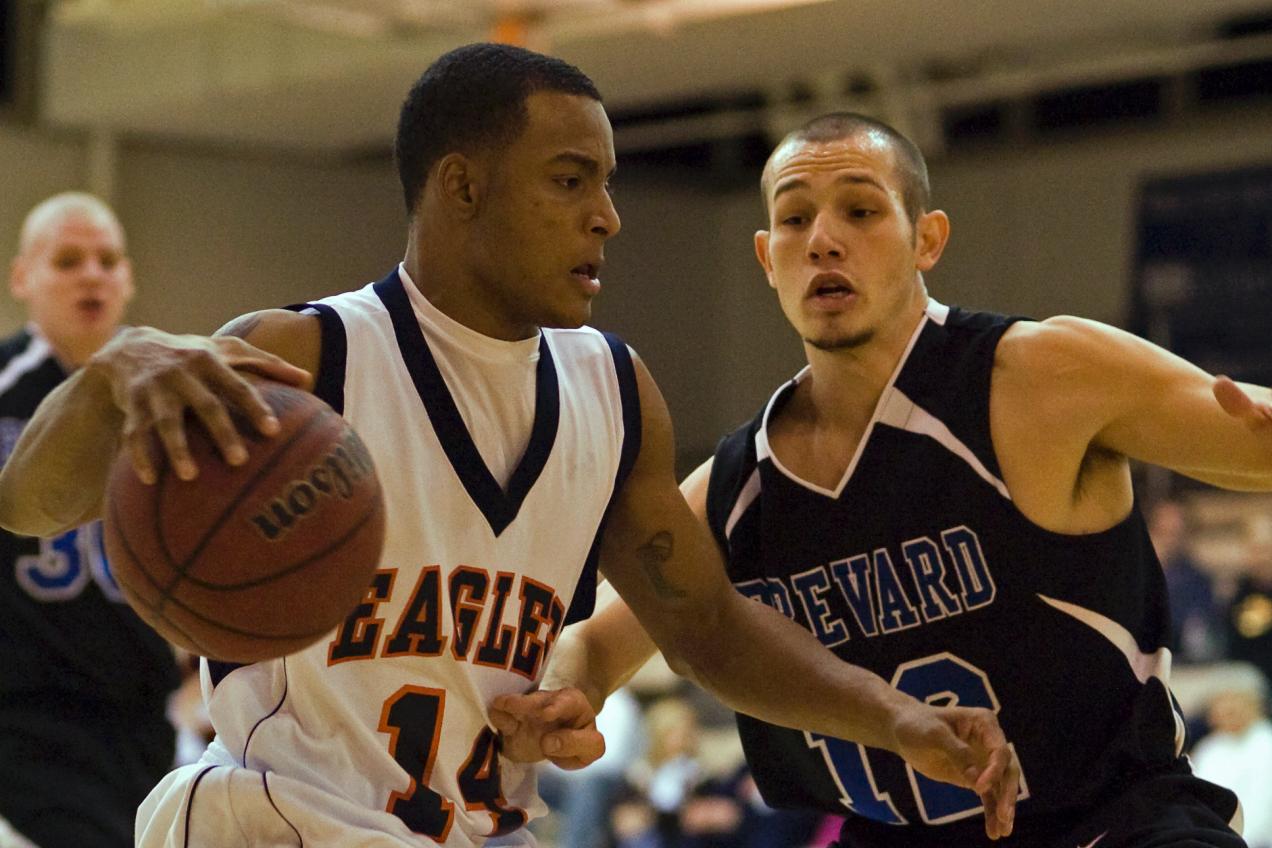 Eagles Drop 76-59 Decision to Brevard